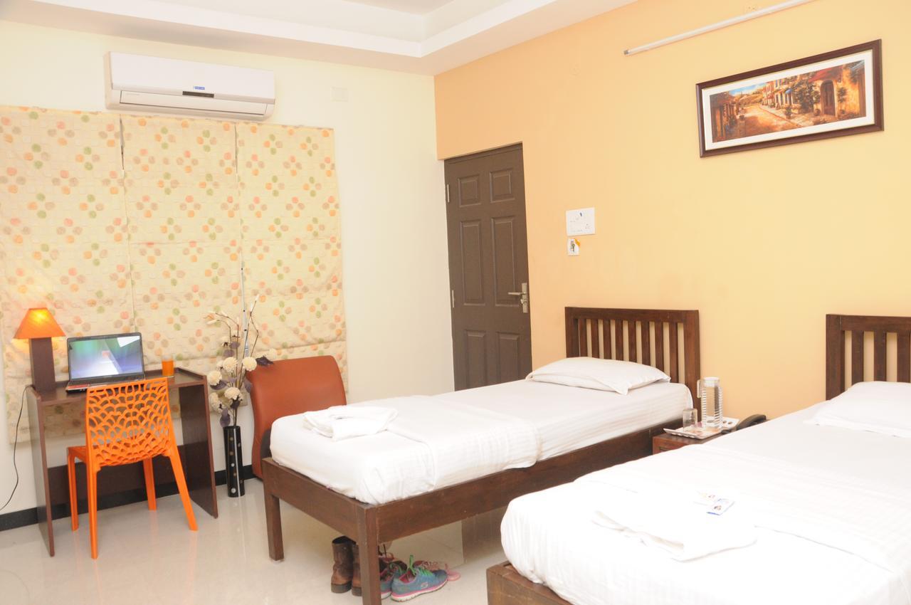 Hotel Orangeinn Omr Perungudi 钦奈 外观 照片
